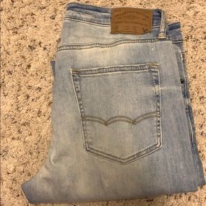 Jeans (light denim) (dark denim)